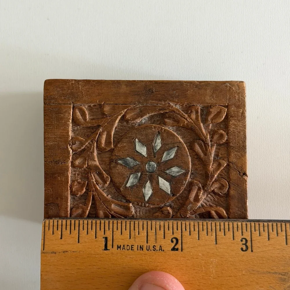 Vintage Handcarved Wood Box Jewelry Small‎ Brown Floral Ornate Primitive